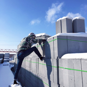美女扒胸罩㊙️露出奶
